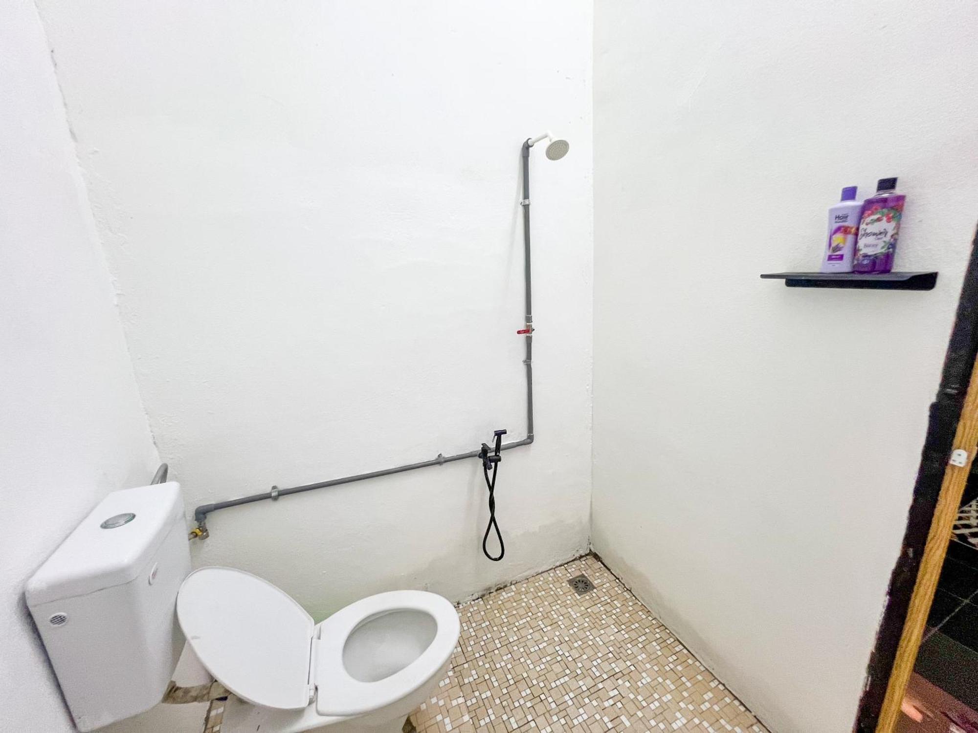 Budget Rest House Padang Besar Bagian luar foto