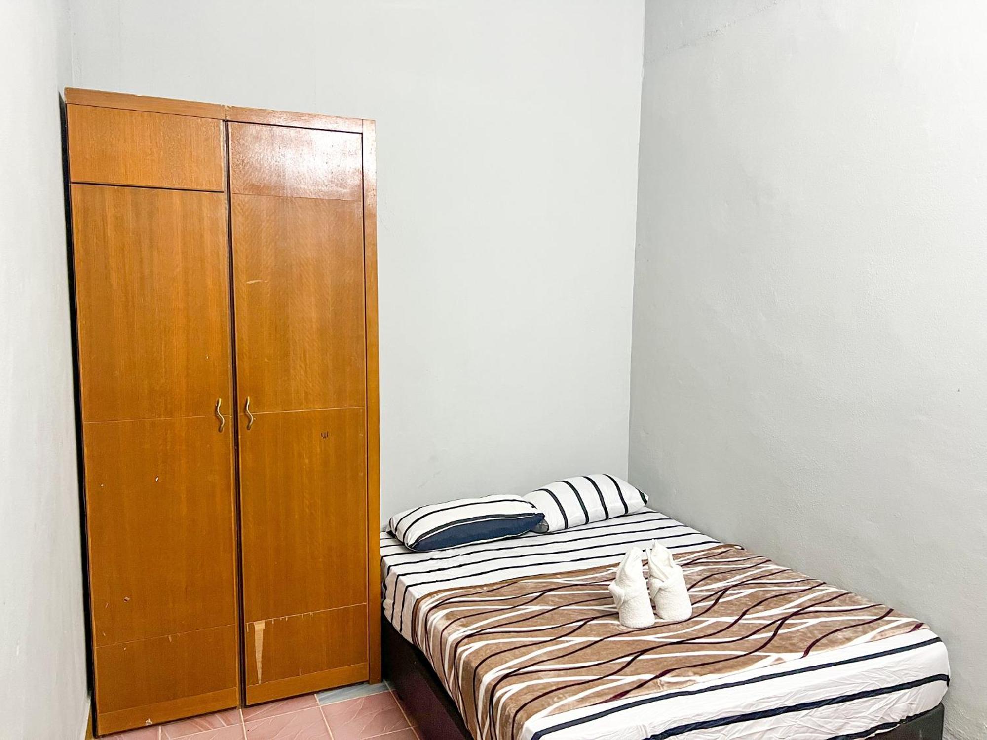 Budget Rest House Padang Besar Bagian luar foto