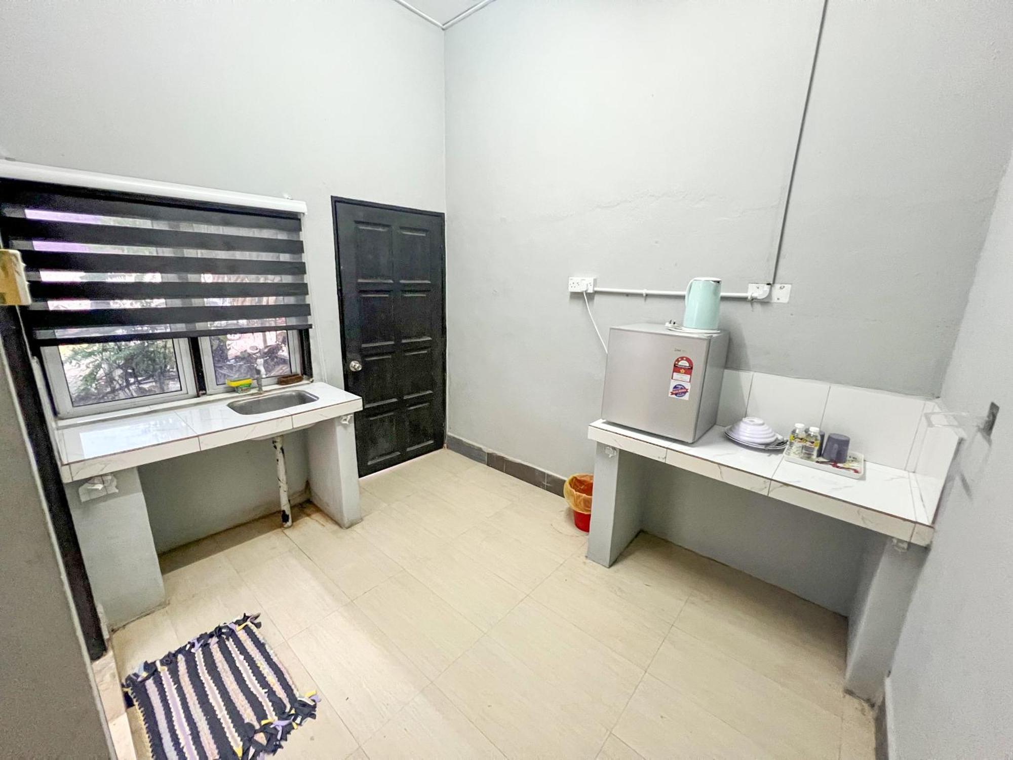Budget Rest House Padang Besar Bagian luar foto